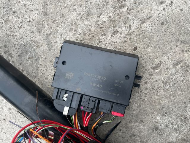 bontott VW PASSAT B8 Vonóhorog