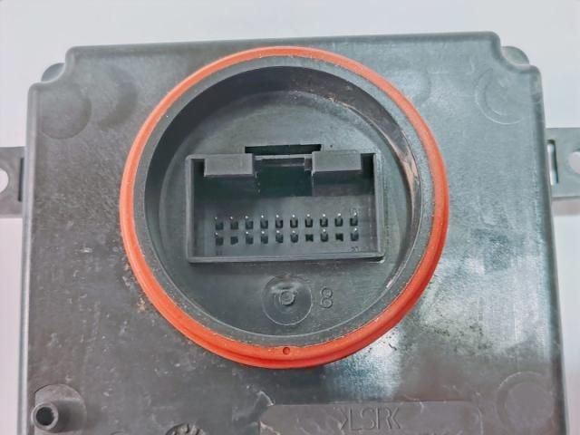 bontott VW PASSAT B8 Xenon Trafó