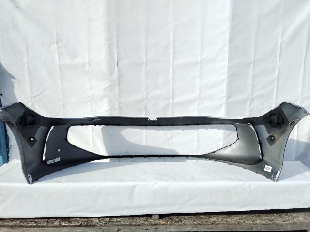 bontott VW PASSAT B9 Variant Első Lökhárító (Üresen)