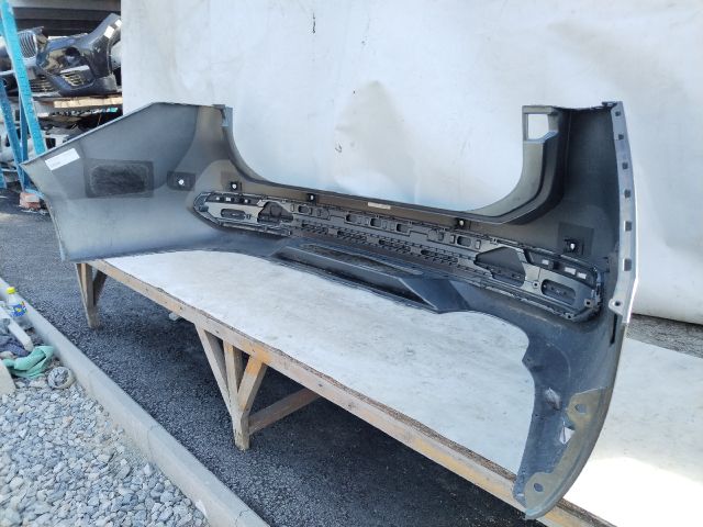 bontott VW PASSAT B9 Variant Hátsó Lökhárító (Üresen)