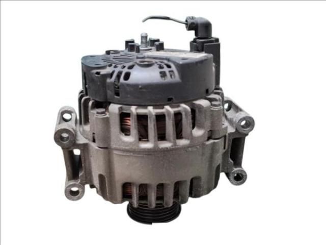 bontott VW PASSAT CC Generátor