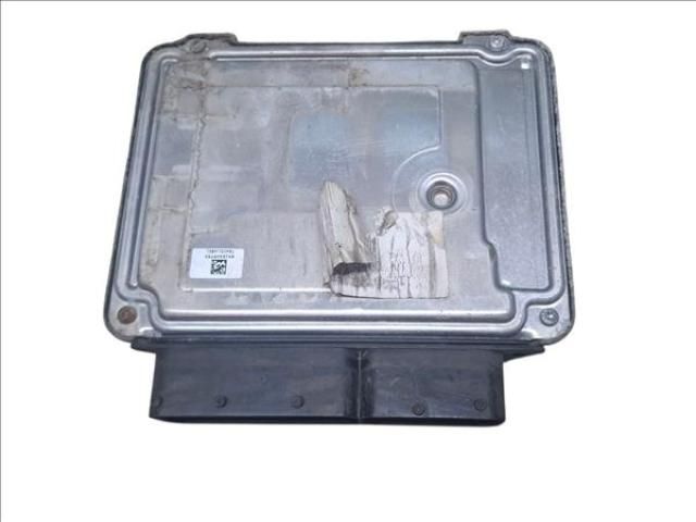 bontott VW PASSAT CC Motorvezérlő