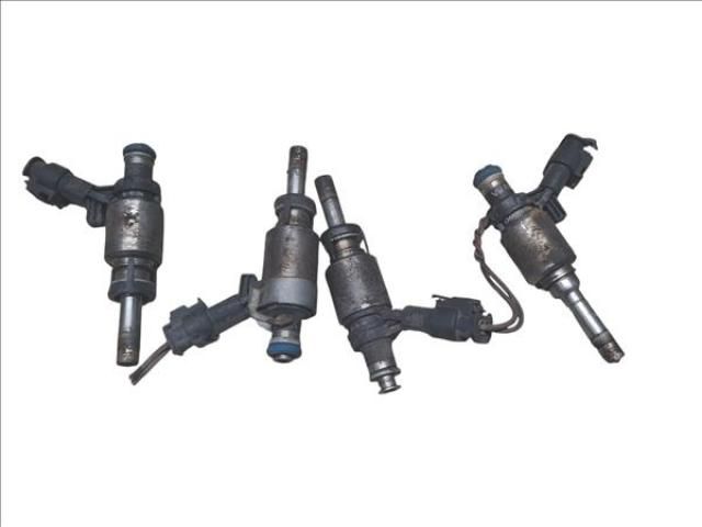 bontott VW PASSAT CC Porlasztó (1 db)