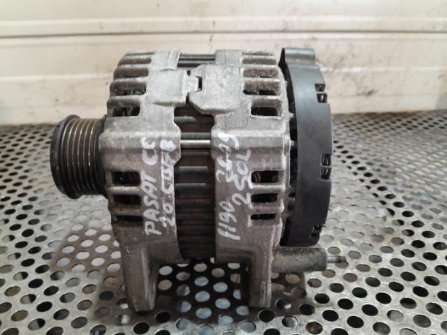 bontott VW PASSAT CC Generátor