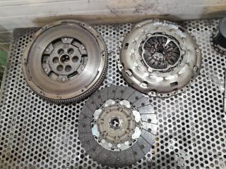 bontott VW PASSAT CC Kuplung Szett (Szerkezet, Tárcsa)