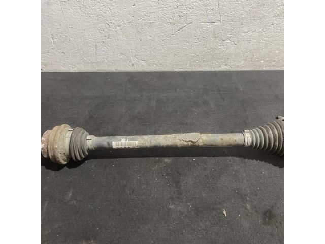 bontott VW PASSAT CC Bal hátsó Féltengely