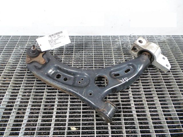 bontott VW PASSAT CC Jobb első Lengőkar