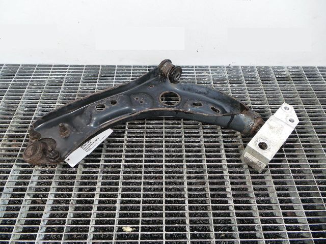 bontott VW PASSAT CC Jobb első Lengőkar