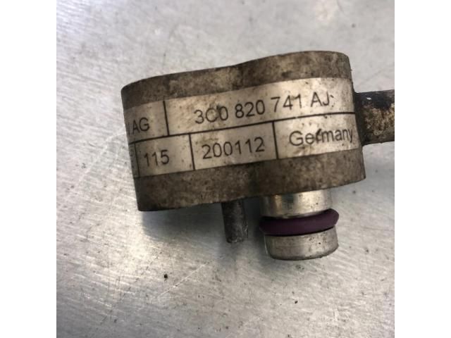 bontott VW PASSAT CC Klíma Cső