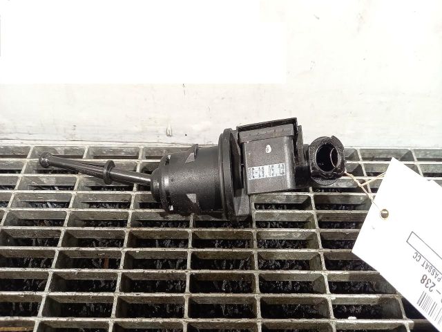 bontott VW PASSAT CC Kuplung Munkahenger