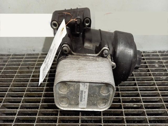 bontott VW PASSAT CC Olajszűrő Ház