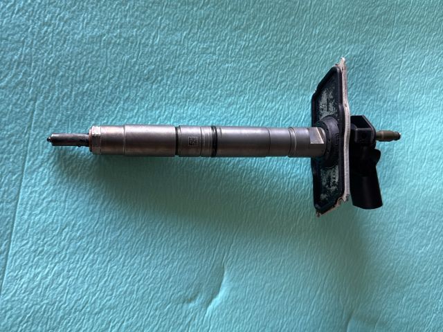 bontott VW PASSAT CC Porlasztó (1 db)