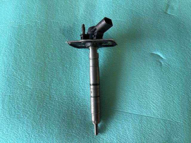 bontott VW PASSAT CC Porlasztó (1 db)