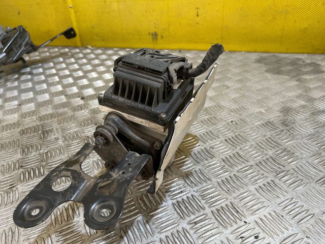 bontott VW PASSAT CC ABS Kocka