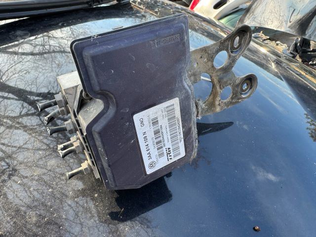 bontott VW PASSAT CC ABS Kocka