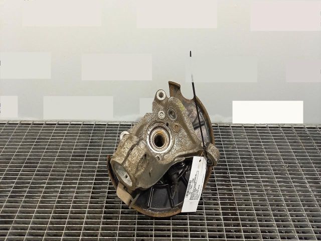 bontott VW PASSAT CC Bal első Csonkállvány