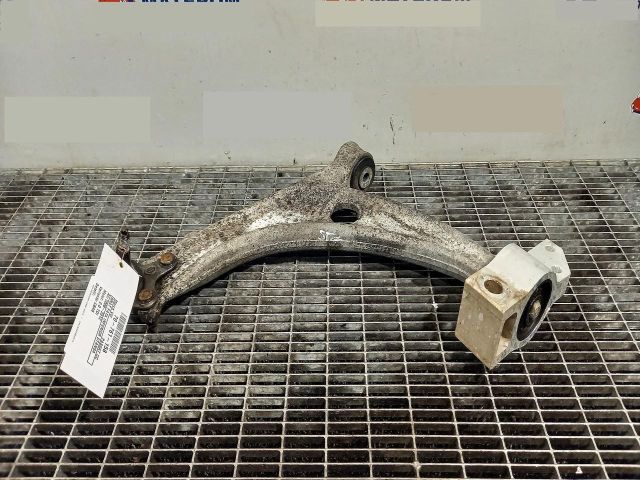 bontott VW PASSAT CC Bal első Lengőkar