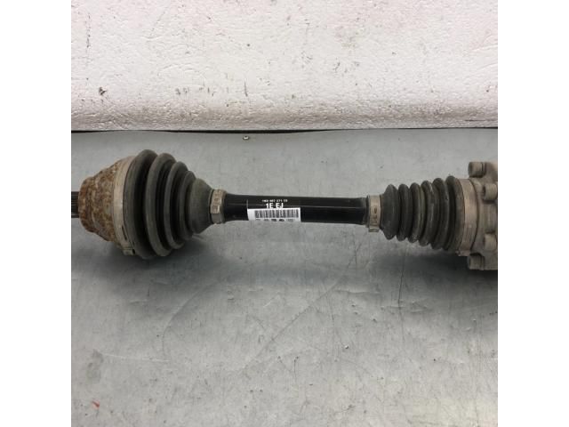 bontott VW PASSAT CC Bal Féltengely