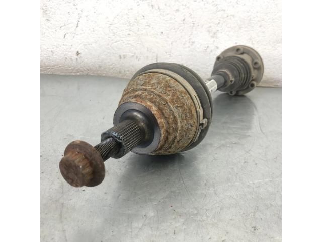 bontott VW PASSAT CC Bal Féltengely