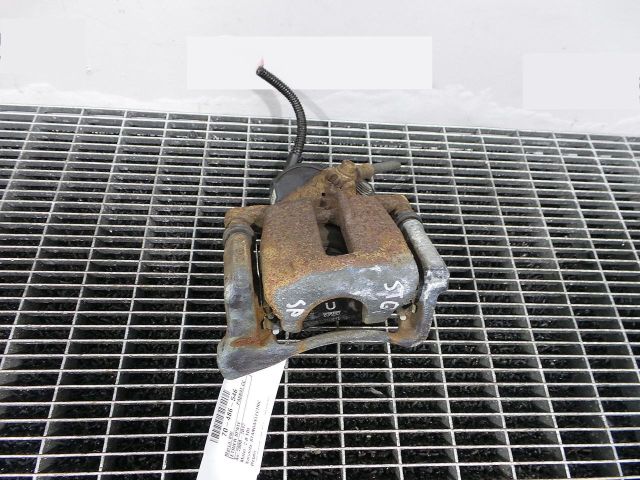 bontott VW PASSAT CC Bal hátsó Féknyereg Munkahengerrel