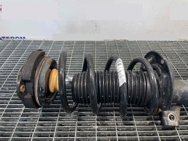 bontott VW PASSAT CC Első Rugó