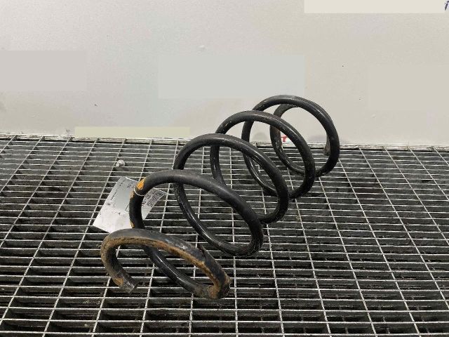 bontott VW PASSAT CC Első Rugó