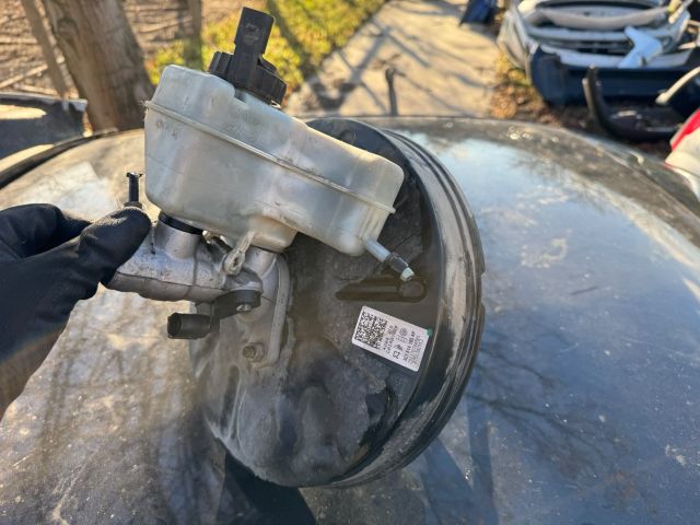 bontott VW PASSAT CC Fékrásegítő