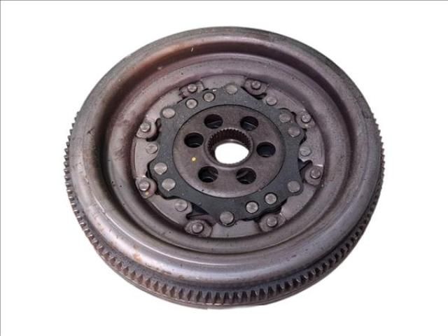 bontott VW PASSAT CC Fogaskoszorú