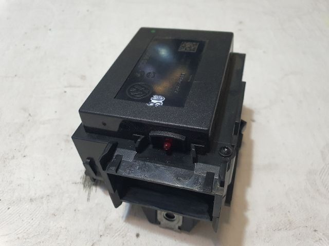 bontott VW PASSAT CC Gyújtáskapcsoló Házzal