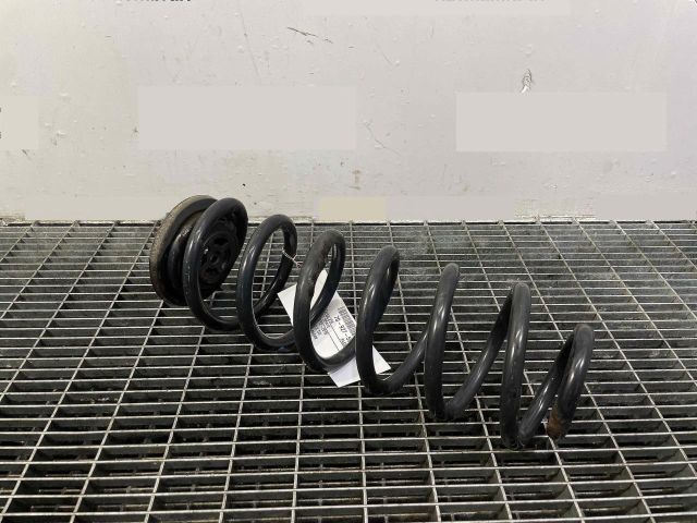 bontott VW PASSAT CC Hátsó Rugó