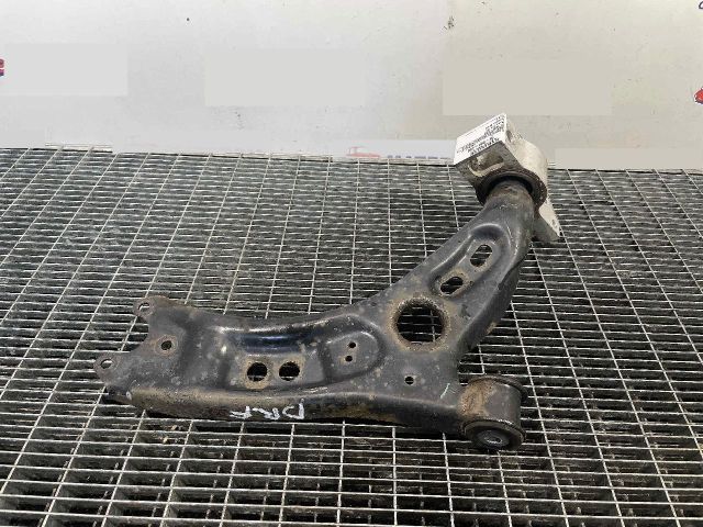 bontott VW PASSAT CC Jobb első Lengőkar