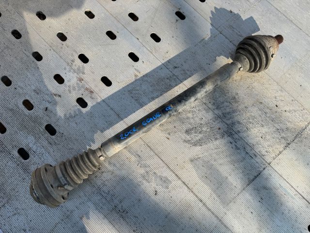 bontott VW PASSAT CC Jobb Féltengely