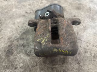 bontott VW PASSAT CC Jobb hátsó Féknyereg Munkahengerrel