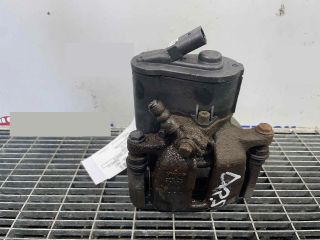 bontott VW PASSAT CC Jobb hátsó Féknyereg Munkahengerrel