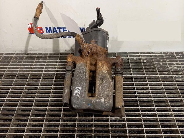 bontott VW PASSAT CC Jobb hátsó Féknyereg Munkahengerrel