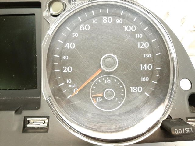 bontott VW PASSAT CC Kilométeróra