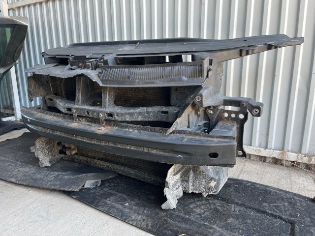 bontott VW PASSAT CC Komplett Homlokfal (Részeivel)