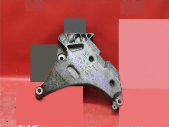 bontott VW PASSAT CC Motor Tartó Bak (Fém)