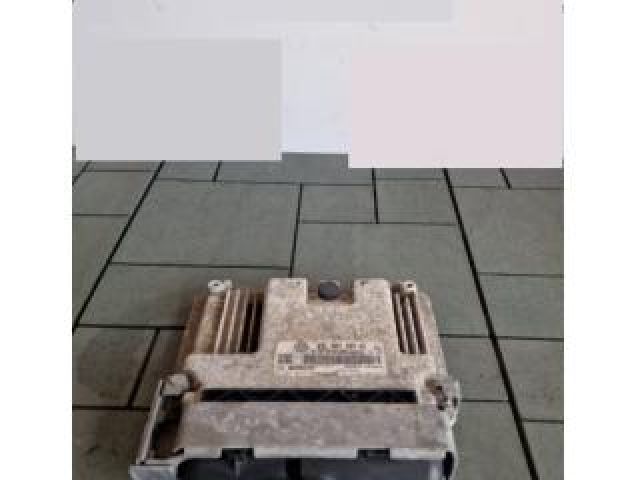 bontott VW PASSAT CC Motorvezérlő