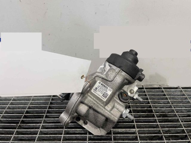 bontott VW PASSAT CC Nagynyomású Szivattyú