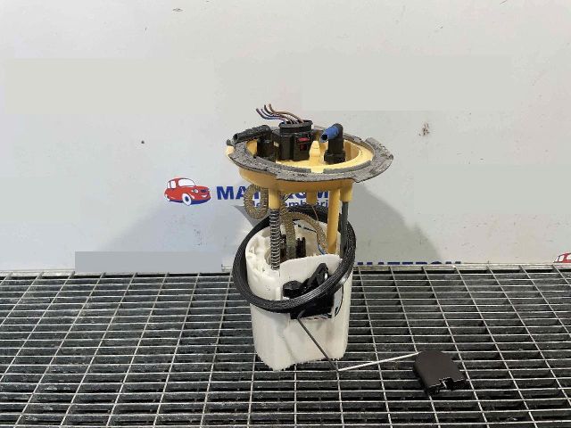 bontott VW PASSAT CC Üzemanyag Szivattyú