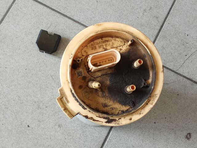 bontott VW PASSAT CC Üzemanyag Szivattyú