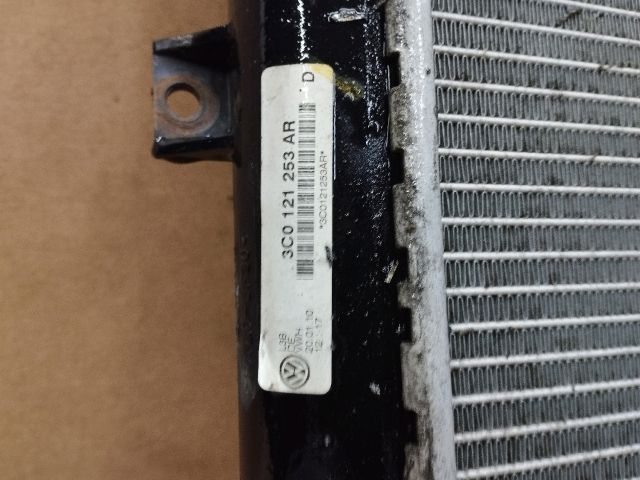 bontott VW PASSAT CC Vízhűtő Radiátor (Klímás)