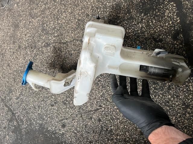 bontott VW PASSAT CC Ablakmosó Tartály