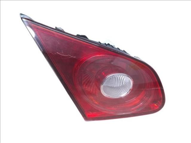 bontott VW PASSAT CC Bal Belső Hátsó Lámpa