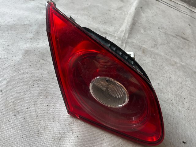 bontott VW PASSAT CC Bal Belső Hátsó Lámpa