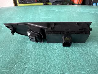 bontott VW PASSAT CC Bal első Ablakemelő Kapcsoló