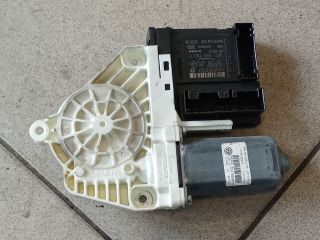 bontott VW PASSAT CC Bal első Ablakemelő Motor