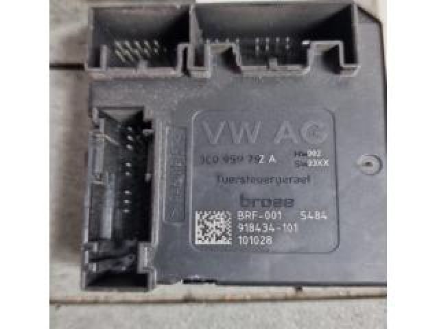 bontott VW PASSAT CC Bal első Ablakemelő Motor