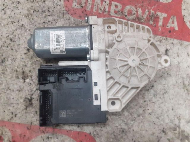 bontott VW PASSAT CC Bal első Ablakemelő Motor